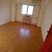 Vanzare apartament de 4 camere la Casa Poporului-stradal